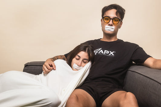Rinite e Sinusite: Por que Dormir de Boca Fechada é Mais Seguro do que Você Imagina